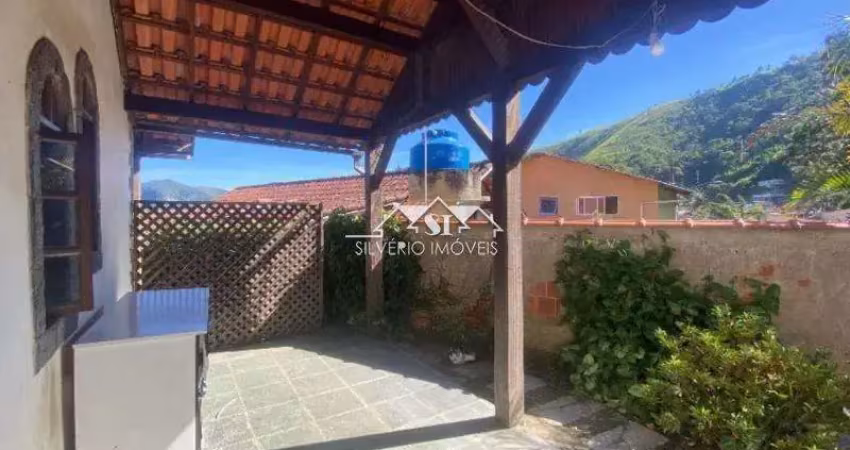 Casa com 3 quartos à venda no Samambaia, Petrópolis 
