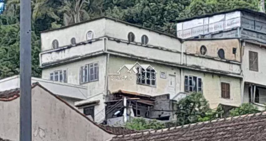 Casa com 3 quartos à venda no Centro, Petrópolis 