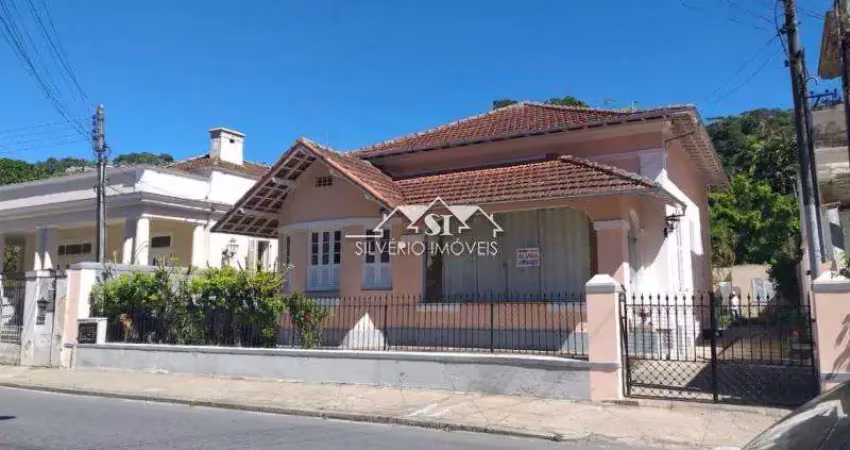Casa com 3 quartos para alugar no Centro, Petrópolis 