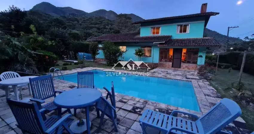 Casa com 3 quartos para alugar no Fazenda Inglesa, Petrópolis 