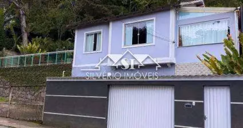 Casa com 3 quartos à venda no Castelanea, Petrópolis 