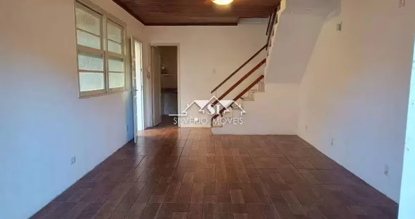 Casa com 2 quartos para alugar no Valparaíso, Petrópolis 