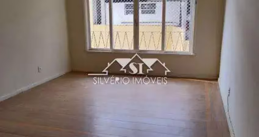 Apartamento com 3 quartos para alugar no Centro, Petrópolis 