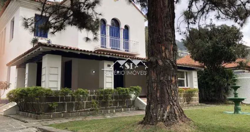 Casa com 7 quartos para alugar no Centro, Petrópolis 