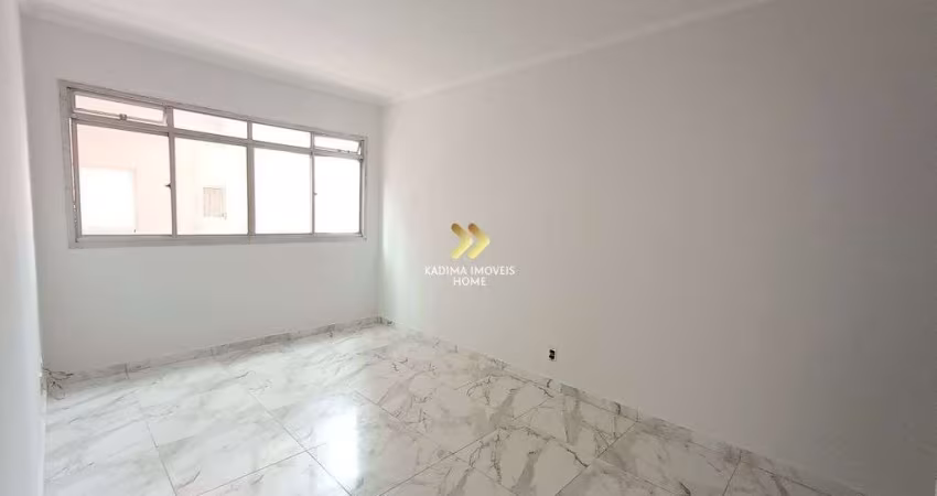 Apartamento 01 dormitório Bairro Guilhermina - próximo praia e feirinha.
