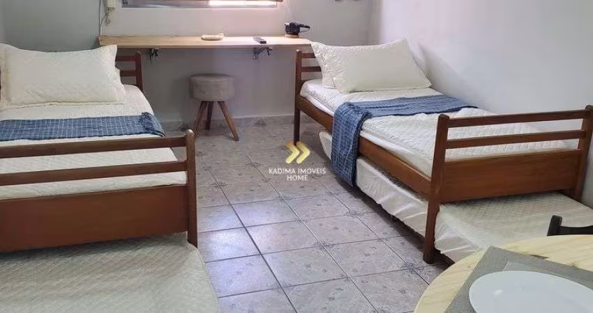 Kitnet à Venda no Boqueirão 1º Andar  Mobiliada  Aceita Financiamento Bancário