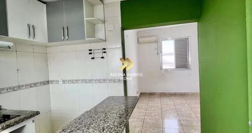 Kitnet à Venda no Boqueirão - Sala Living Ampla com 32,35 m² Perto de Tudo!