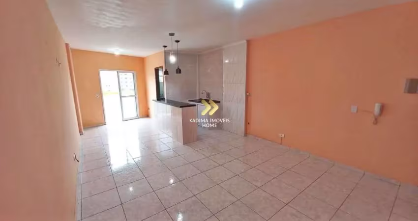 Kitnet com sacada, elevador, garagem e portaria - bairro tupi