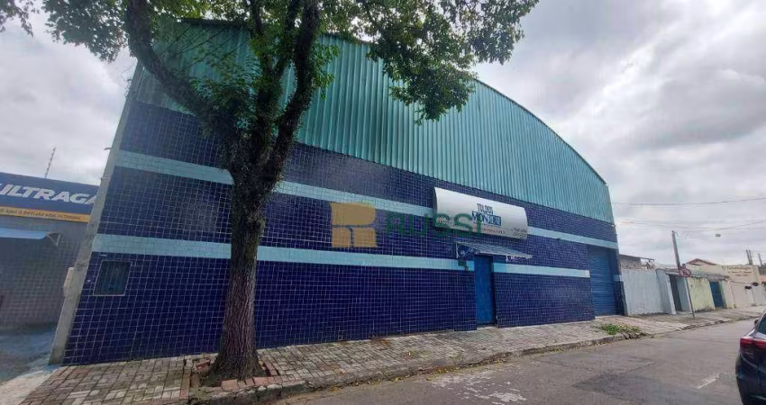 Galpão à venda, 689 m² por R$ 3.200.000,00 - Vila Tesouro - São José dos Campos/SP