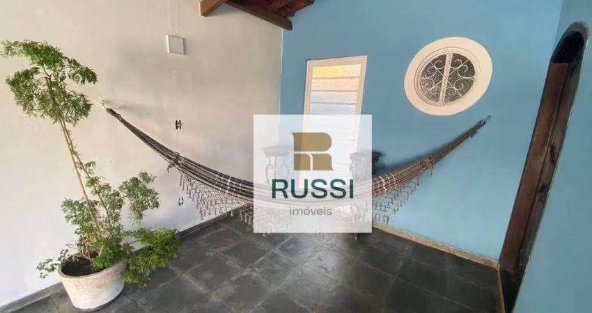Casa com 3 dormitórios à venda, 112 m² por R$ 680.000,00 - Jardim das Indústrias - São José dos Campos/SP