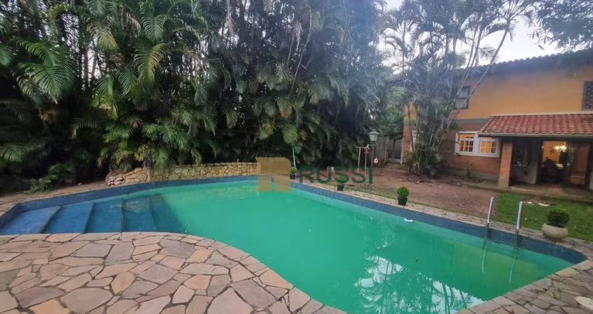 Casa com 4 dormitórios à venda, 665 m² por R$ 2.130.000,00 - Chácaras São José - São José dos Campos/SP
