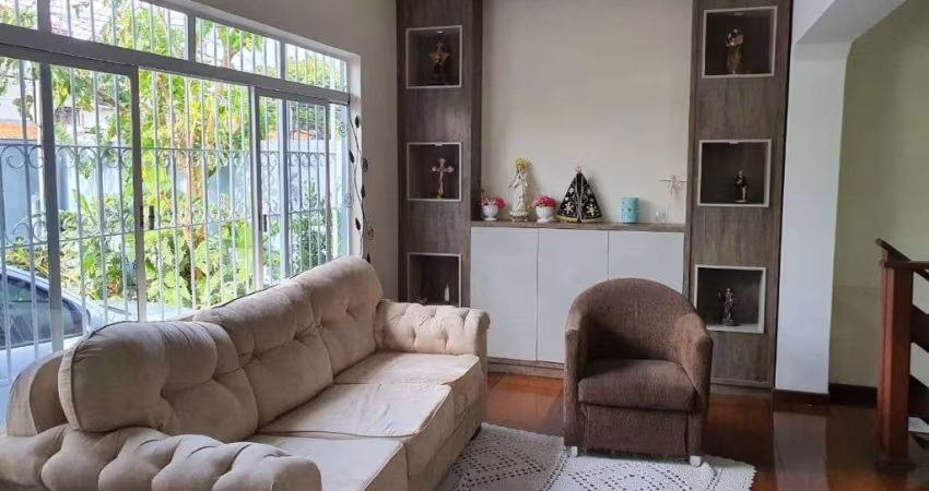 Casa com 3 dormitórios à venda, 220 m² por R$ 980.000,00 - Vila Tesouro - São José dos Campos/SP