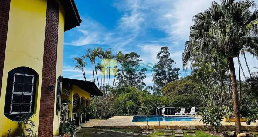Chácara / sítio com 3 quartos para alugar no Condomínio Lagoinha, Jacareí 