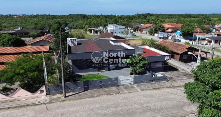 Casa à venda com 2 salas comercial, costeira, balneário barra do sul, sc