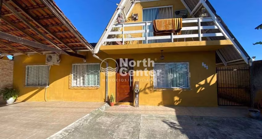 Casa Ampla com Piscina e Área de Lazer à venda, Bairro Costeira, Balneário Barra do Sul, SC