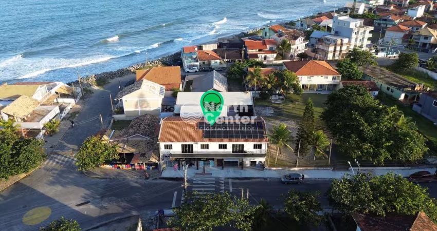 Sobrado com 2 apartamentos à Venda com 2 Sala comercial + casa com piscina, Centro, Balneário Barra