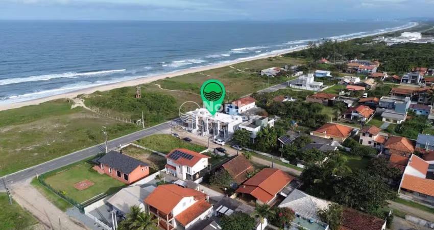 Sobrado geminado de frente para o mar à venda, Bairro Salinas, Balneário Barra do Sul, SC