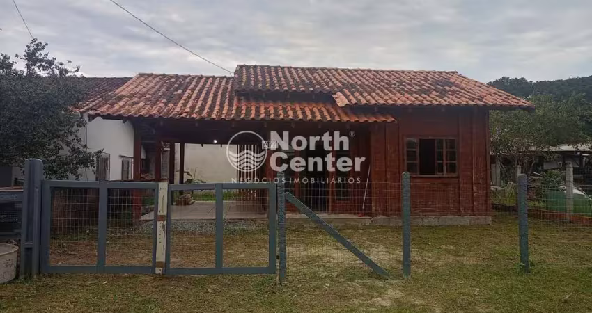 Linda casa pré fabricada à venda, costeira, balneário barra do sul, sc