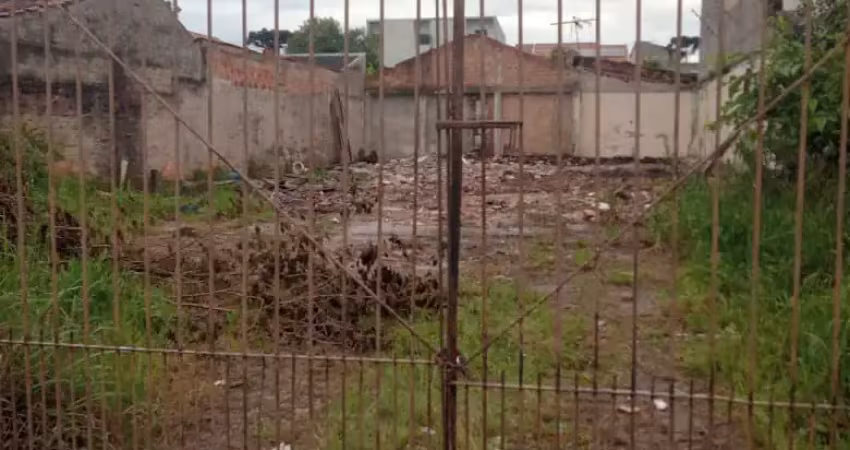 Excelente terreno para realizar a construção do projeto da sua casa do jeito que você deseja.