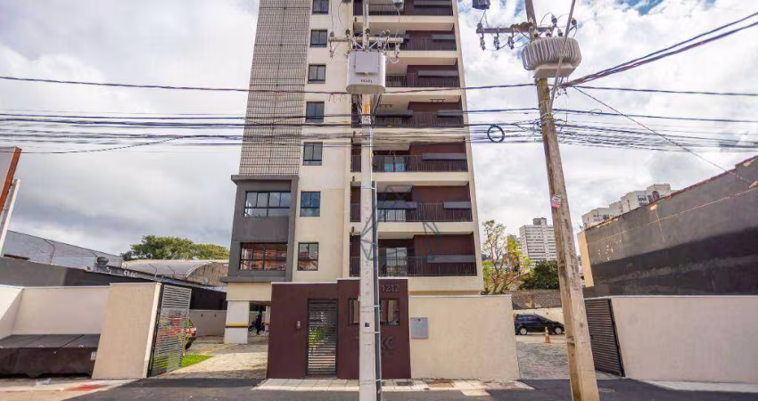 Apto 2 quartos novinho! 01 vaga garagem! Bairro Rebouças