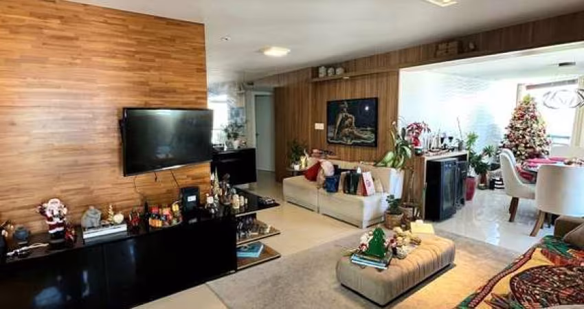 Apartamento Padrão 3/4 Sendo 3 Suítes Vista Mar em Patamares