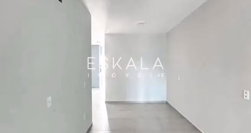 Casa geminada com 02 dormitórios - bairro rio branco, guaramirim