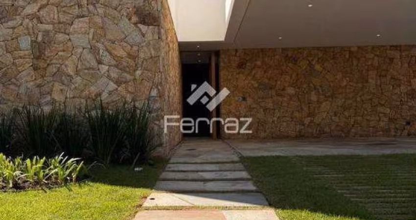 Casa em condomínio fechado, 4 suítes, 6 vagas, Jardins Gênova - Uberlândia/MG