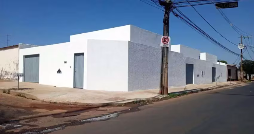 Casa no bairro Jardim Califórnia em Uberlândia