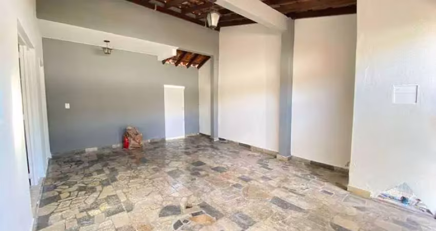 Excelente casa no Bairro Pacaembu em Uberlândia