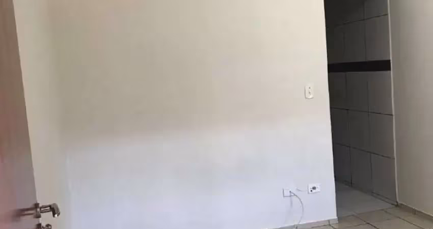Casa à venda, 2 quartos, 1 vaga, Santa Rosa - Uberlândia/MG