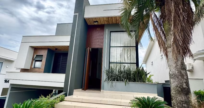 LINDA CASA A VENDA CONDOMINIO PARADISO