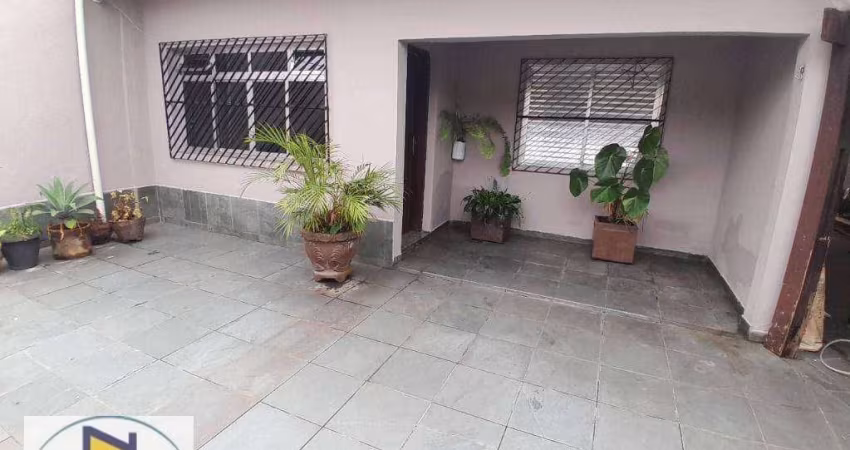 Casa com 3 dormitórios à venda, 135 m² no Bairro Taboão - Diadema/SP, próximo da Avenida Taboão e da Av. 31 Março. Acesso fácil para Via Anchieta.