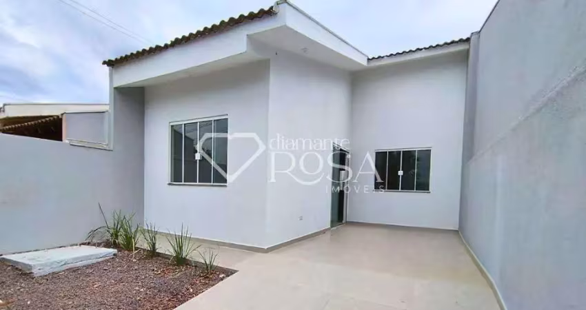 Casa com 3 quartos à venda na Rua Jacaranda, 87, Recanto Dos Ipês II, Mandaguaçu