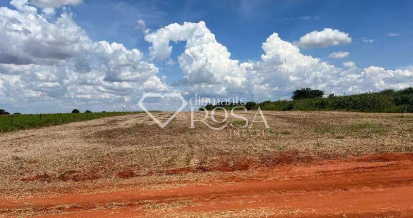 Venda chácara em uniflor, com 2,5 alqueires e rio nos fundos