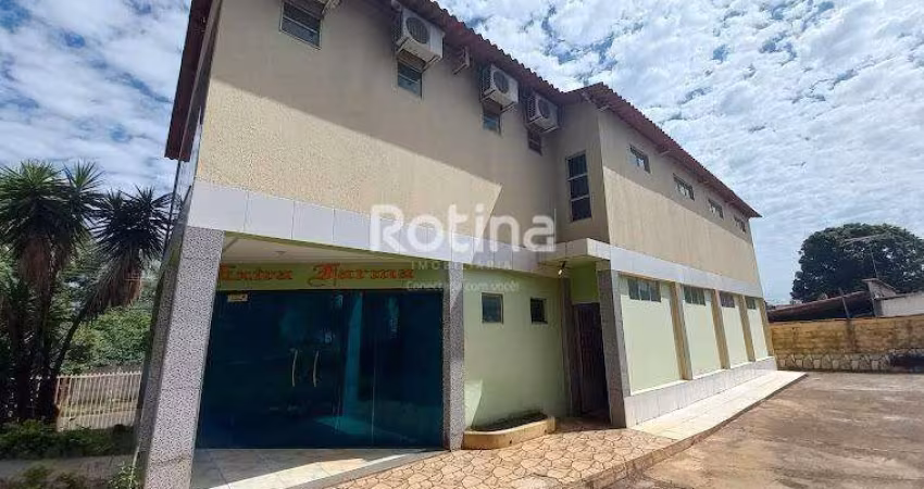 Prédio Inteiro para alugar, Chacaras Tubalina e Quartel - Uberlândia/MG - Rotina Imobiliária