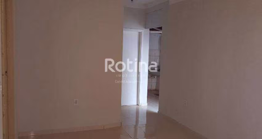 Casa Comercial para alugar, Brasil - Uberlândia/MG - Rotina Imobiliária