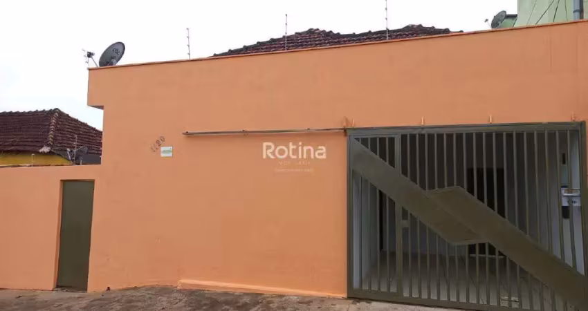 Casa para alugar, 3 quartos, Martins - Uberlândia/MG - Rotina Imobiliária