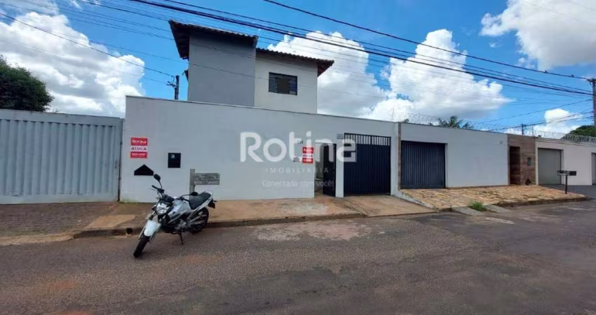 Loja para alugar, 6 quartos, Segismundo Pereira - Uberlândia/MG - Rotina Imobiliária