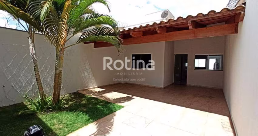 Casa para alugar, 2 quartos, Novo Mundo - Uberlândia/MG - Rotina Imobiliária