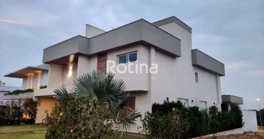 Casa Condomínio Fechado para alugar, 4 quartos, Cond. Alphaville I - Uberlândia/MG - Rotina Imobiliária