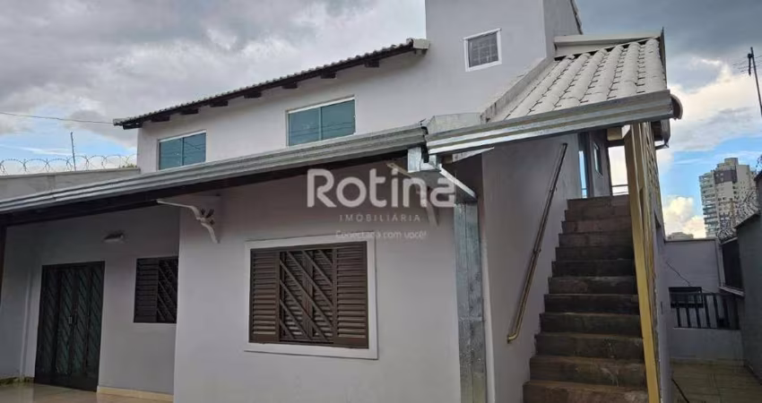 Casa para alugar, 5 quartos, Morada da Colina - Uberlândia/MG - Rotina Imobiliária