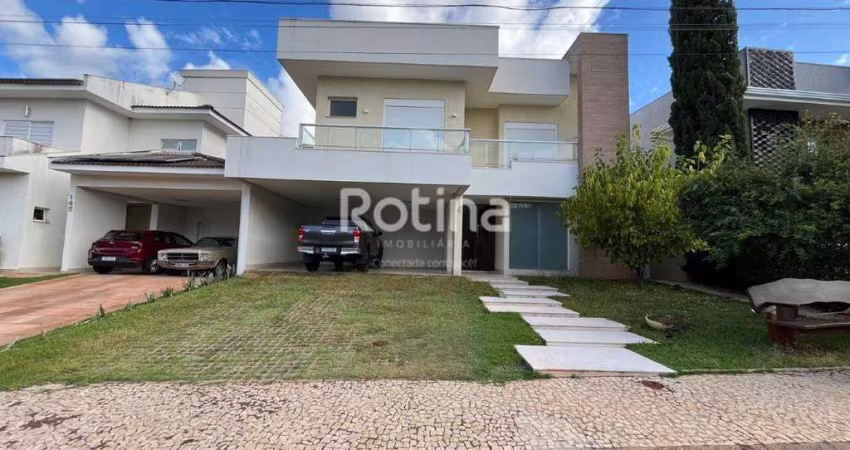 Casa Condomínio Fechado para alugar, 3 quartos, Nova Uberlândia - Uberlândia/MG - Rotina Imobiliária