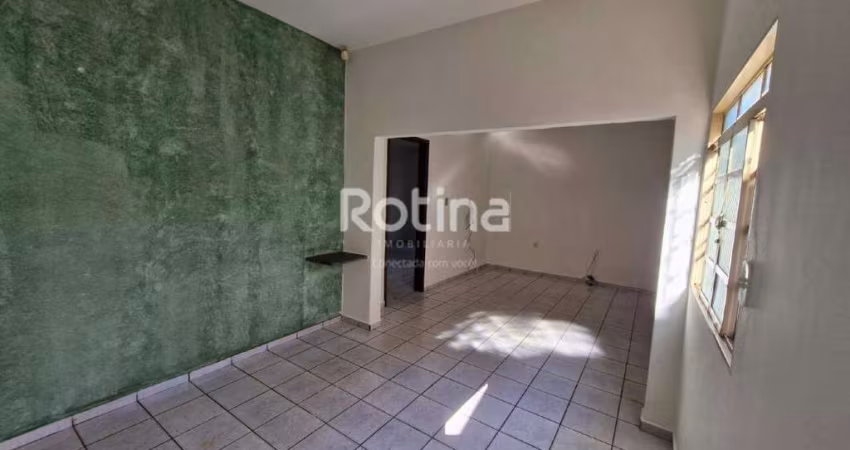 Casa para alugar, 3 quartos, Jardim das Palmeiras - Uberlândia/MG - Rotina Imobiliária