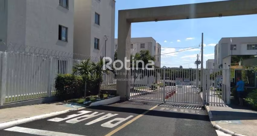 Apartamento para alugar, 2 quartos, Chacaras Tubalina e Quartel - Uberlândia/MG - Rotina Imobiliária