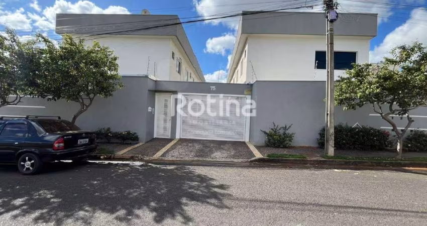 Casa Condomínio Fechado para alugar, 2 quartos, Bosque dos Buritis - Uberlândia/MG - Rotina Imobiliária