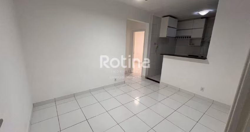 Apartamento para alugar, 2 quartos, Chacaras Tubalina e Quartel - Uberlândia/MG - Rotina Imobiliária