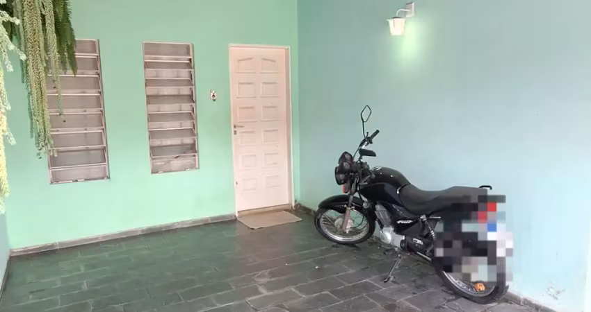Casa no jd sao lourenço  - com 100 m2 de quintal - ideal para área de lazerl