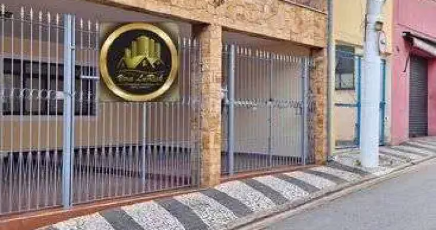 Casa à venda em 'ÁREA COMERCIAL', Centro de Braganca Paulista!