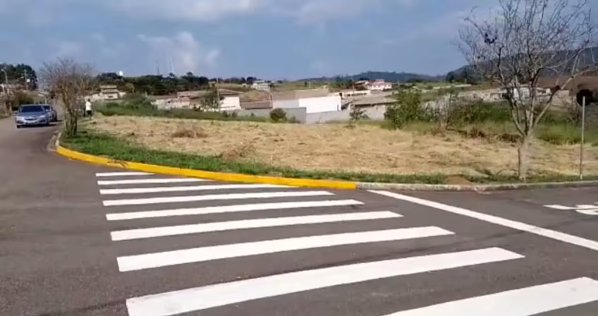 Terreno em Condomínio Fechado Vargem/SP