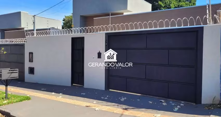 1 suíte, 2 quartos, cozinha grande integrada ao gourmet